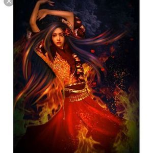 Meet your Posher, April